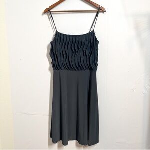 Sharon Max Dress Knee Length Crepe Made in USA Size Large Gray Spaghetti Strap